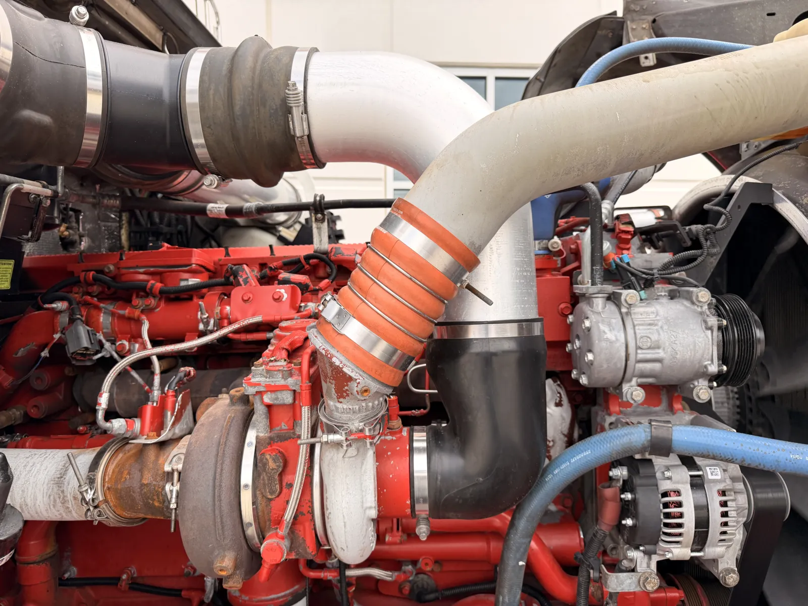 2015 Kenworth W900 - image 13