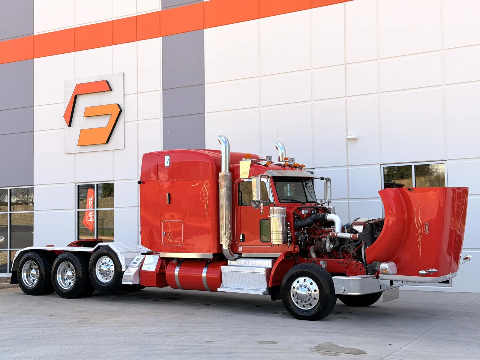 2014 Peterbilt - image 9