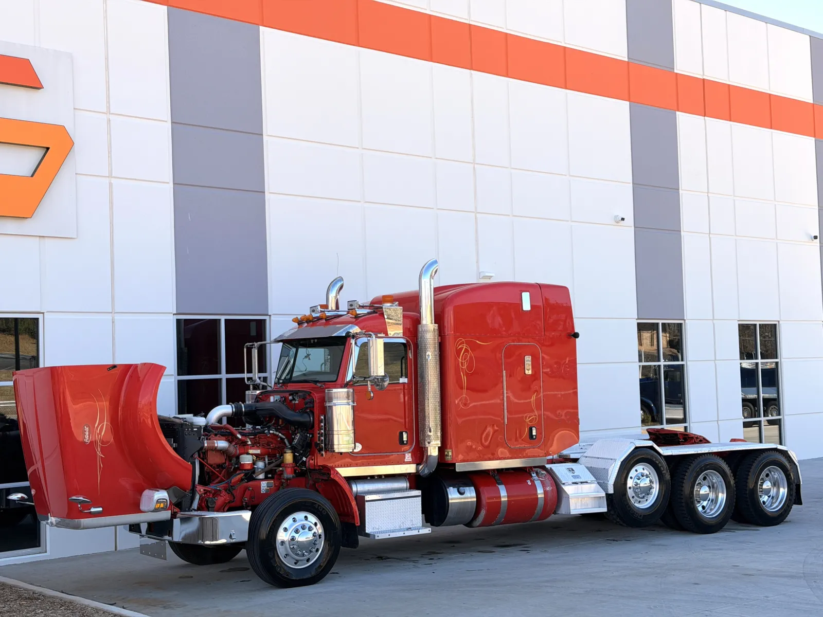 2014 Peterbilt - image 10