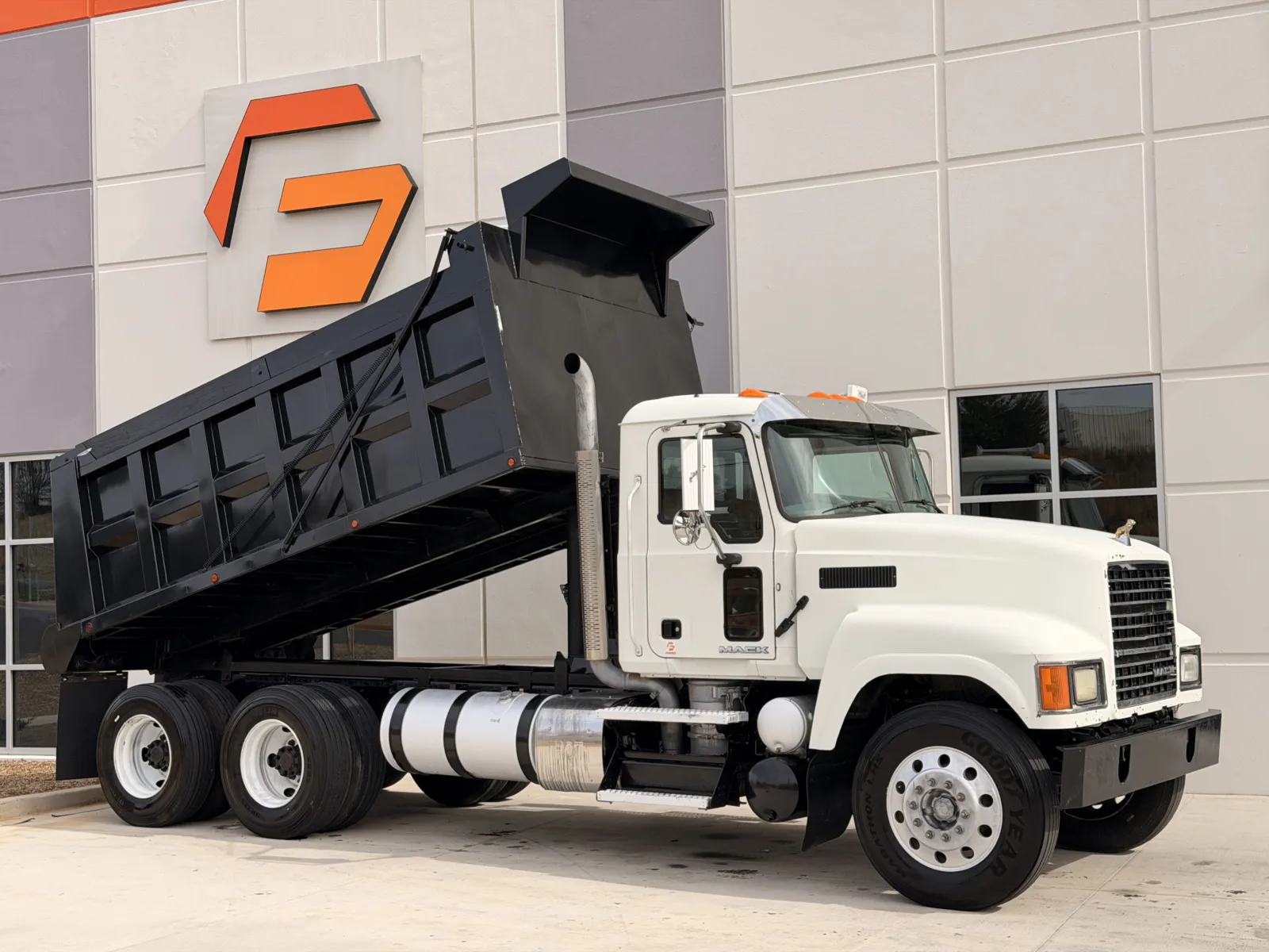 2014 MACK CHU613 for sale in Greer, SC