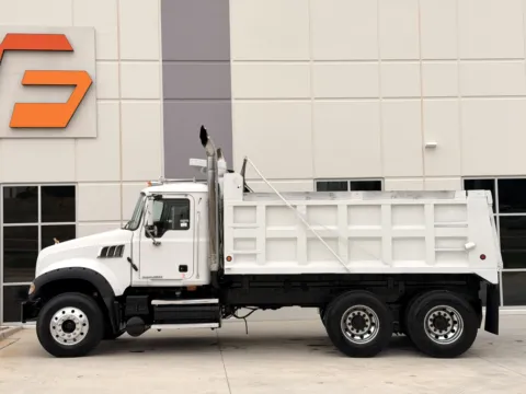 More photos of 2009 MACK GU713 at Forge Truck Centers - South Carolina, SC