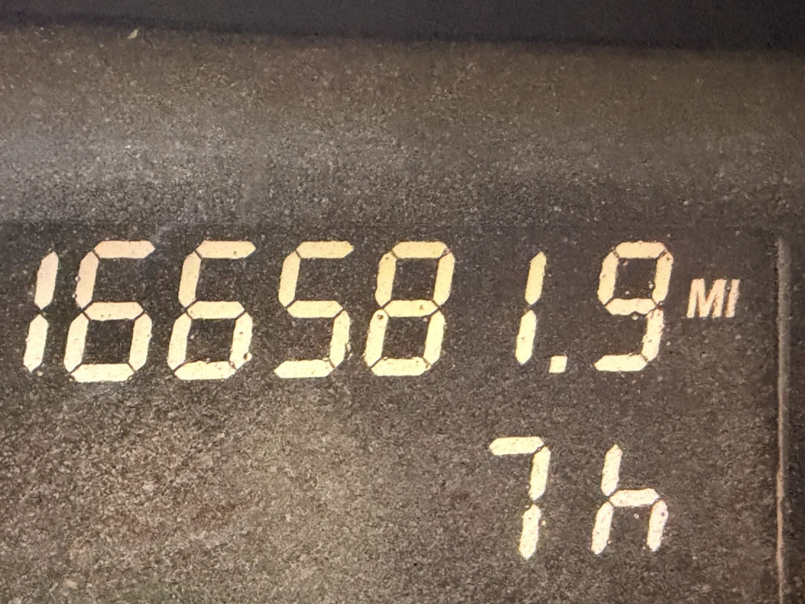 2009 Mack - image 18