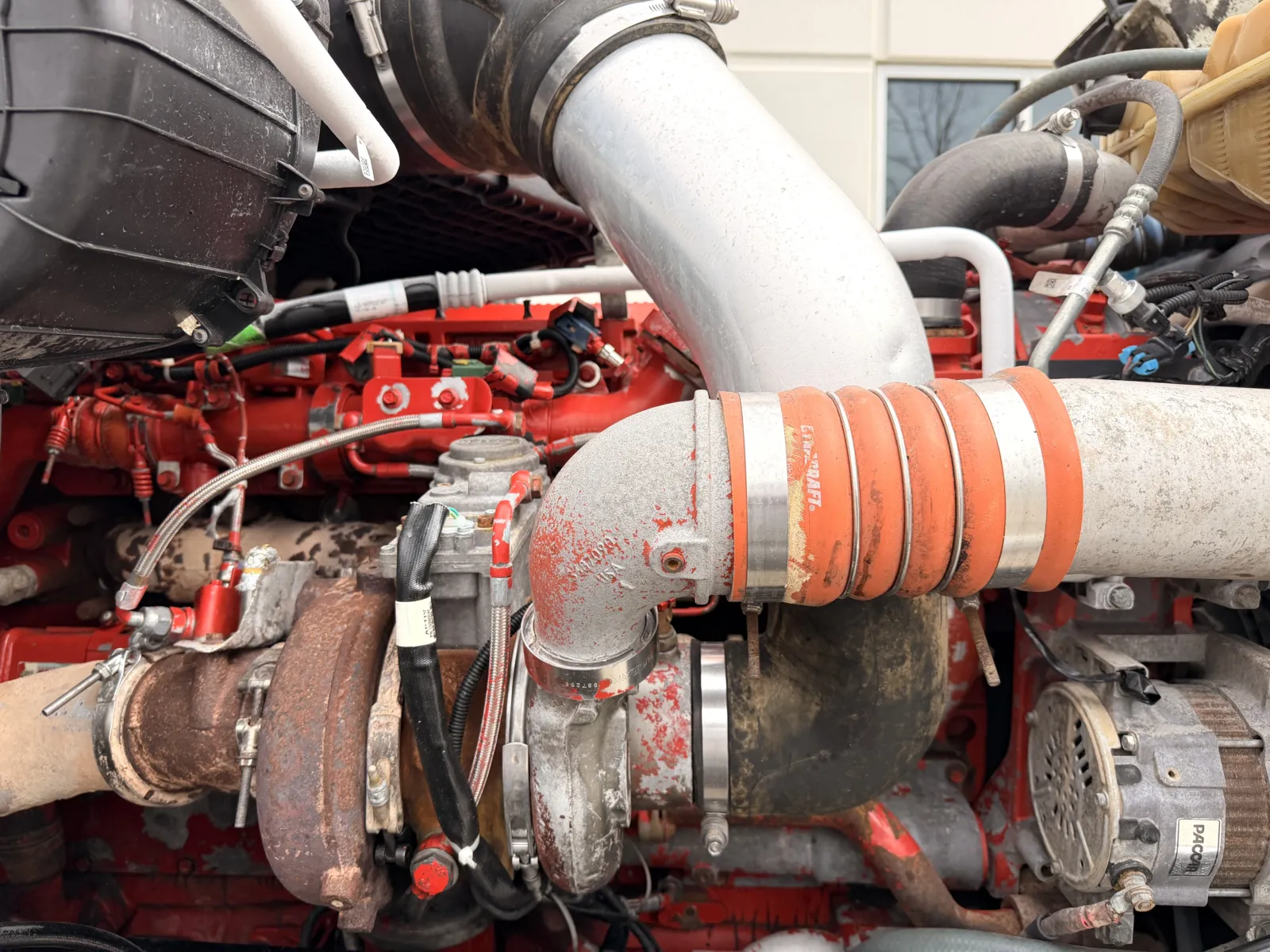 2016 Peterbilt 567 - image 14