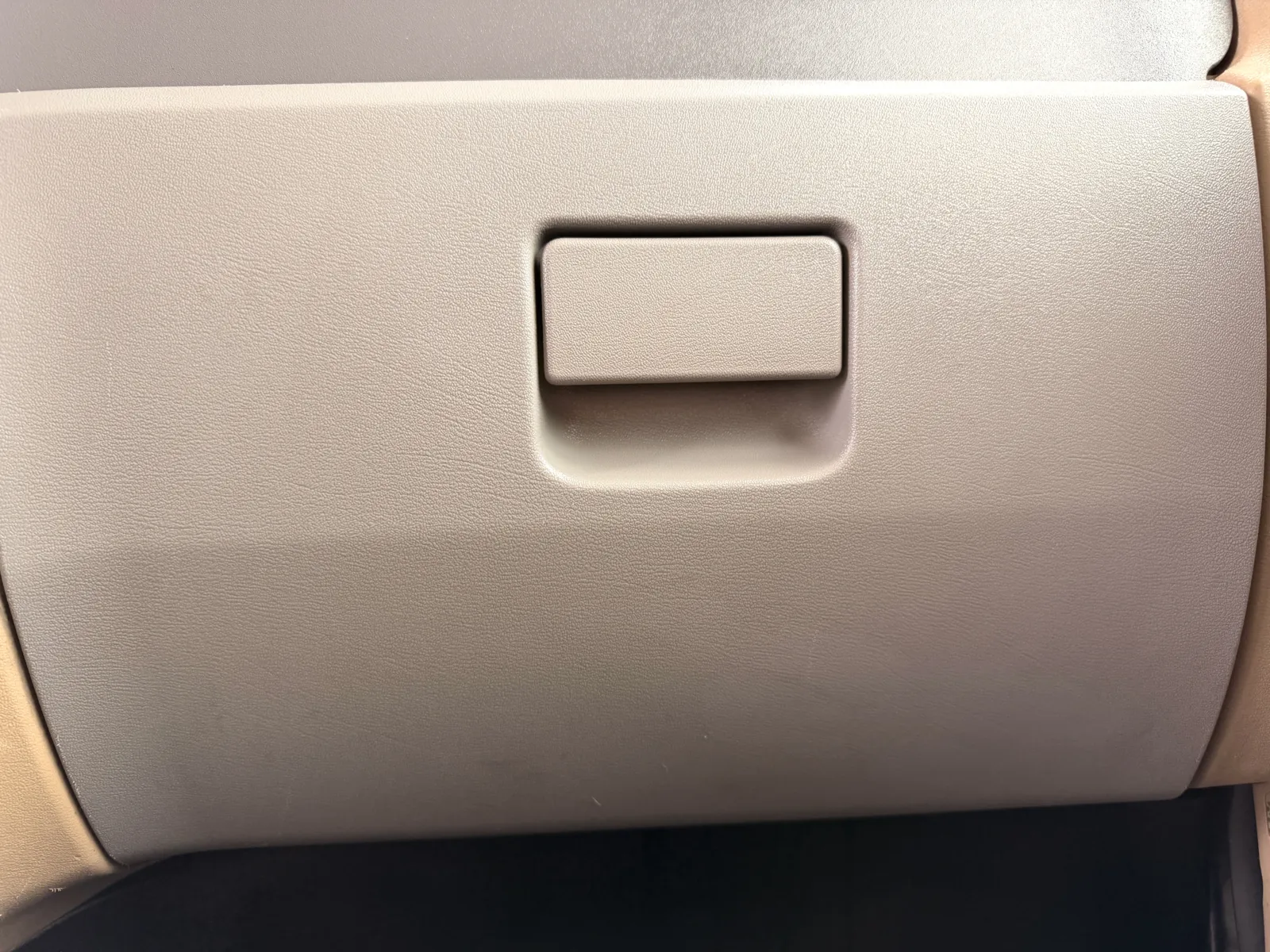 2016 Peterbilt 567 - image 20