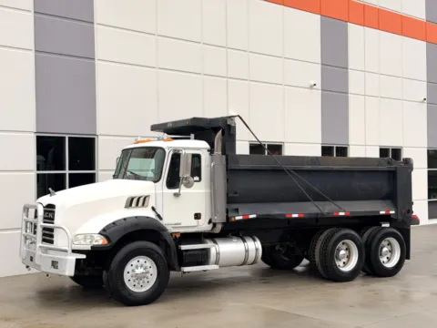 Another view of 2006 MACK CT713 for sale in Greer, SC at Forge Truck Centers - South Carolina