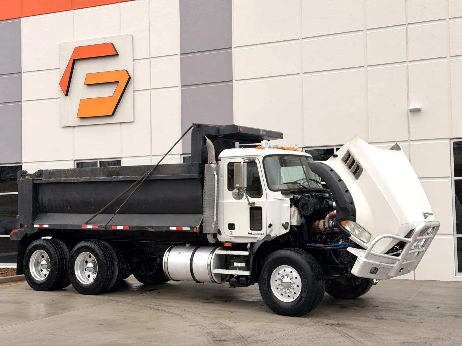 2006 Mack - image 10