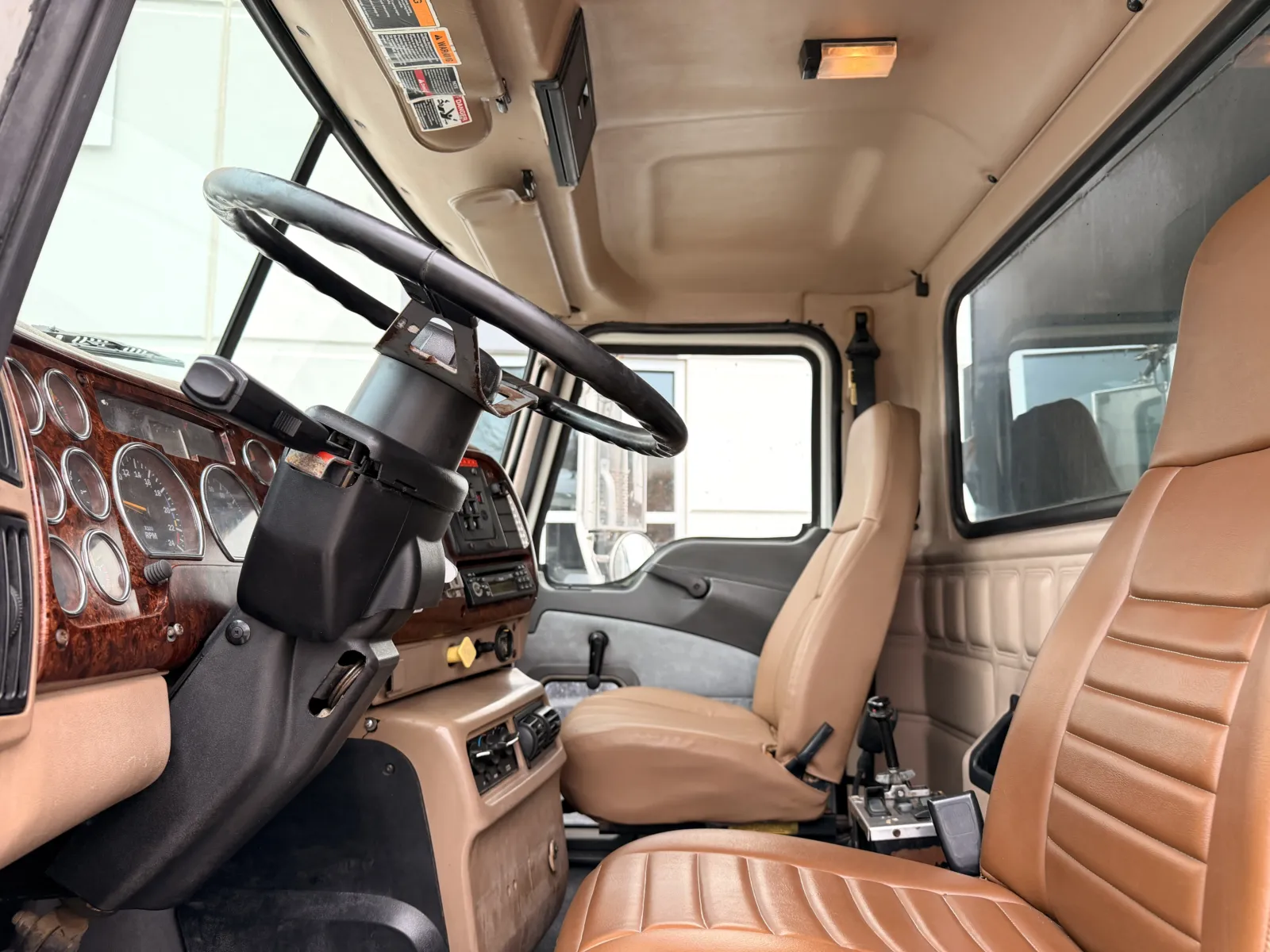 2006 Mack - image 15