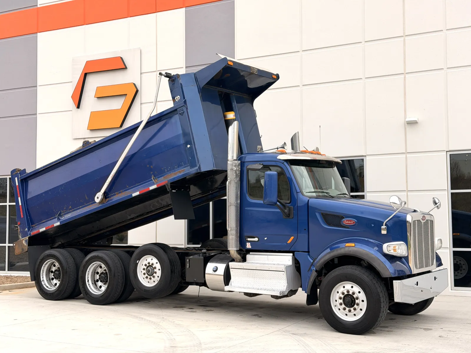 2019 PETERBILT 567 for sale in Greer, SC