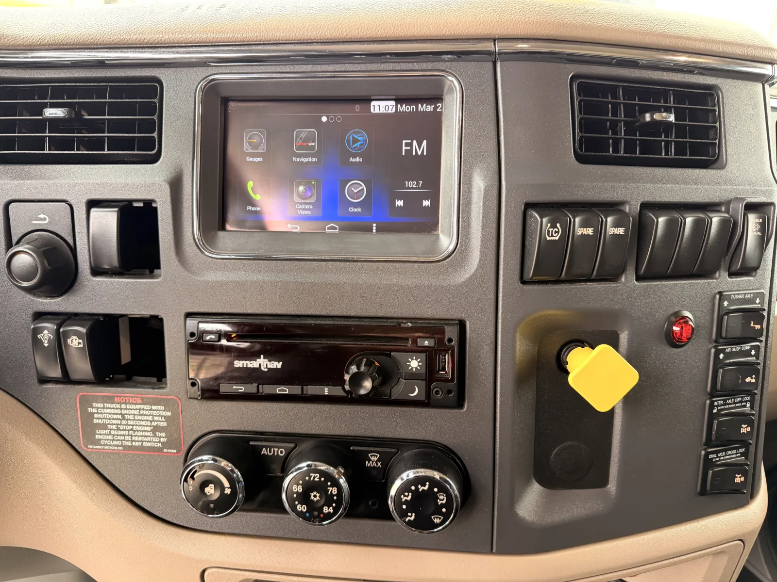 2019 Peterbilt 567 - image 19