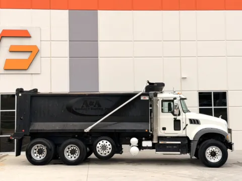 More photos of 2021 MACK GR84FR at Forge Truck Centers - South Carolina, SC