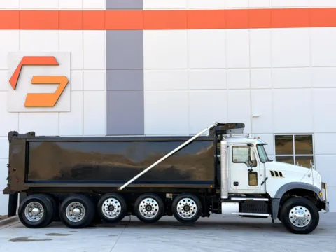 More photos of 2017 MACK GU713 at Forge Truck Centers - South Carolina, SC