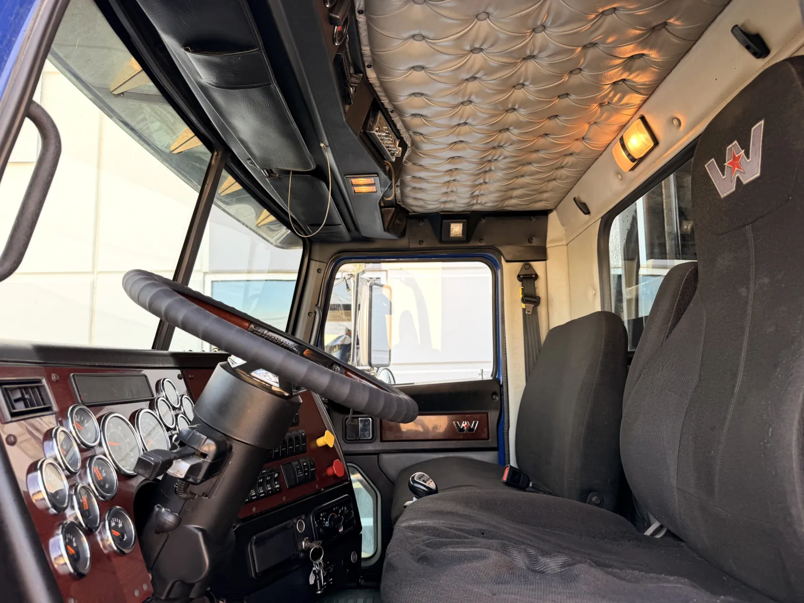 2018 Western Star 4900 - image 14