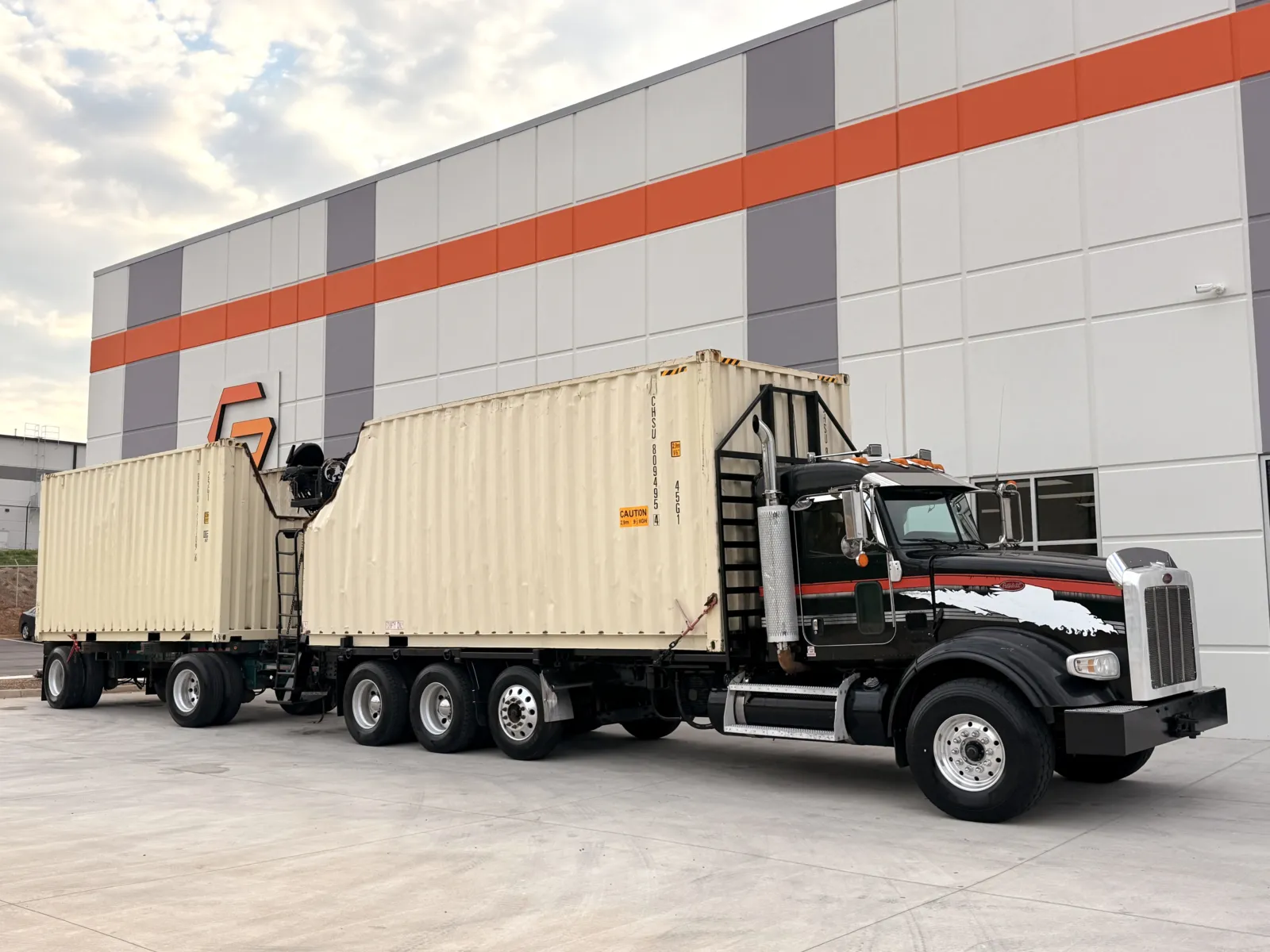 2013 PETERBILT 389 for sale in Greer, SC