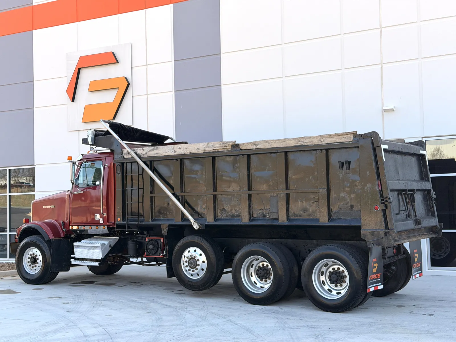 2004 Western Star 4900 - image 7