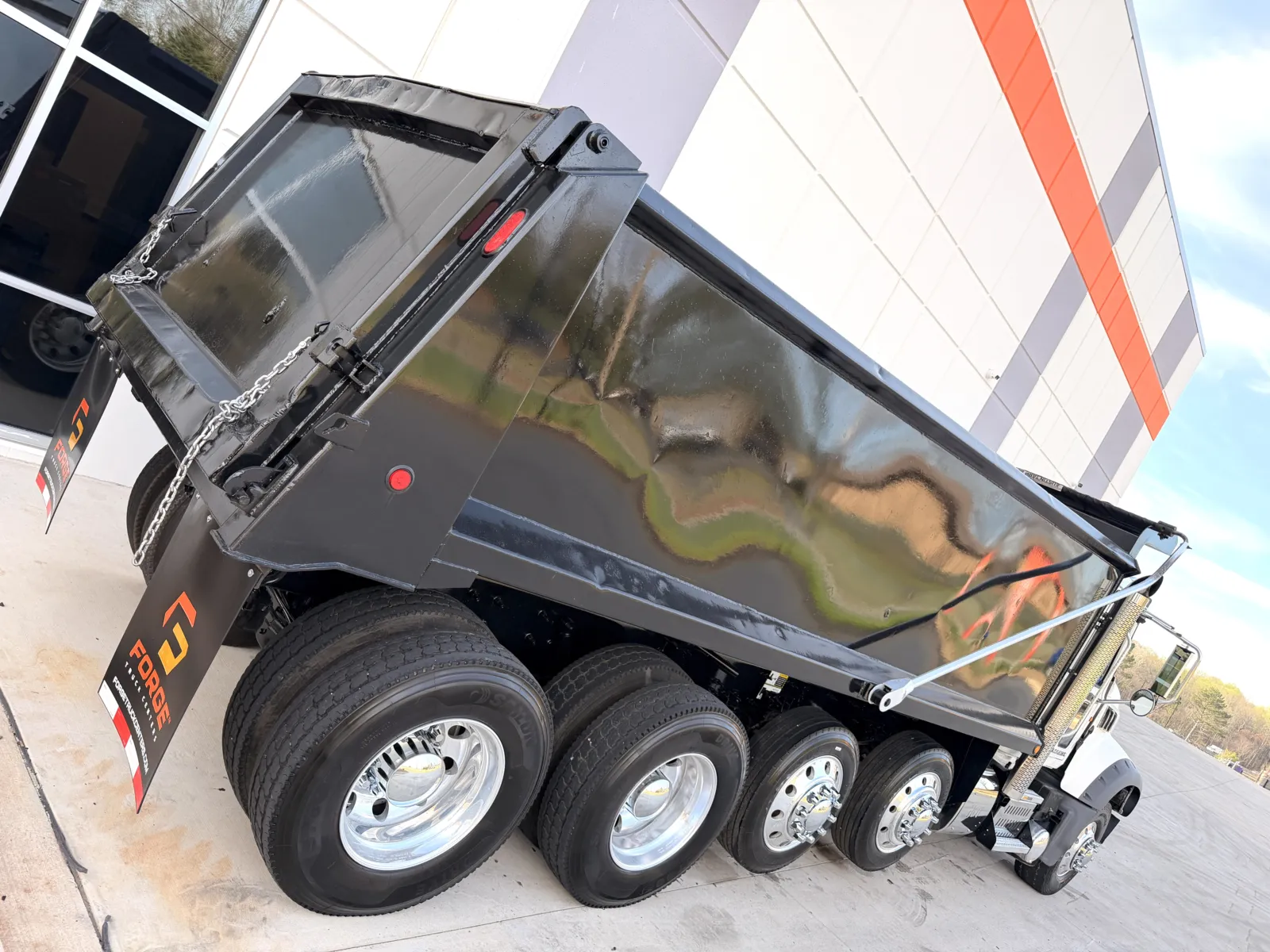 2015 Mack - image 12