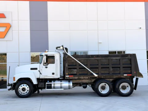 More photos of 2012 MACK CHU613 at Forge Truck Centers - South Carolina, SC