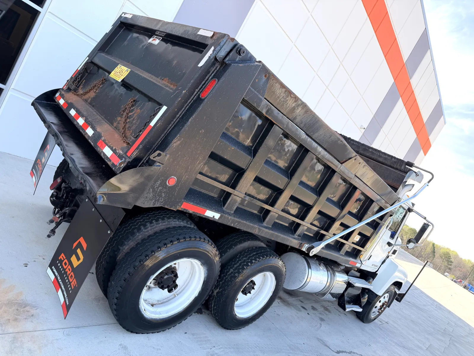 2012 Mack - image 12