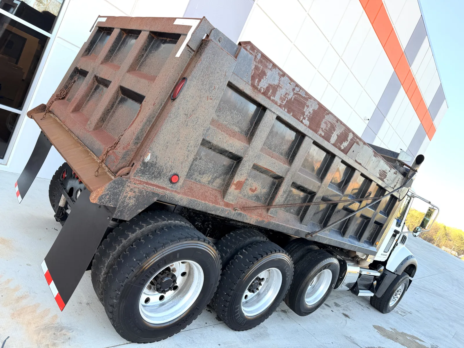 2013 Mack - image 12