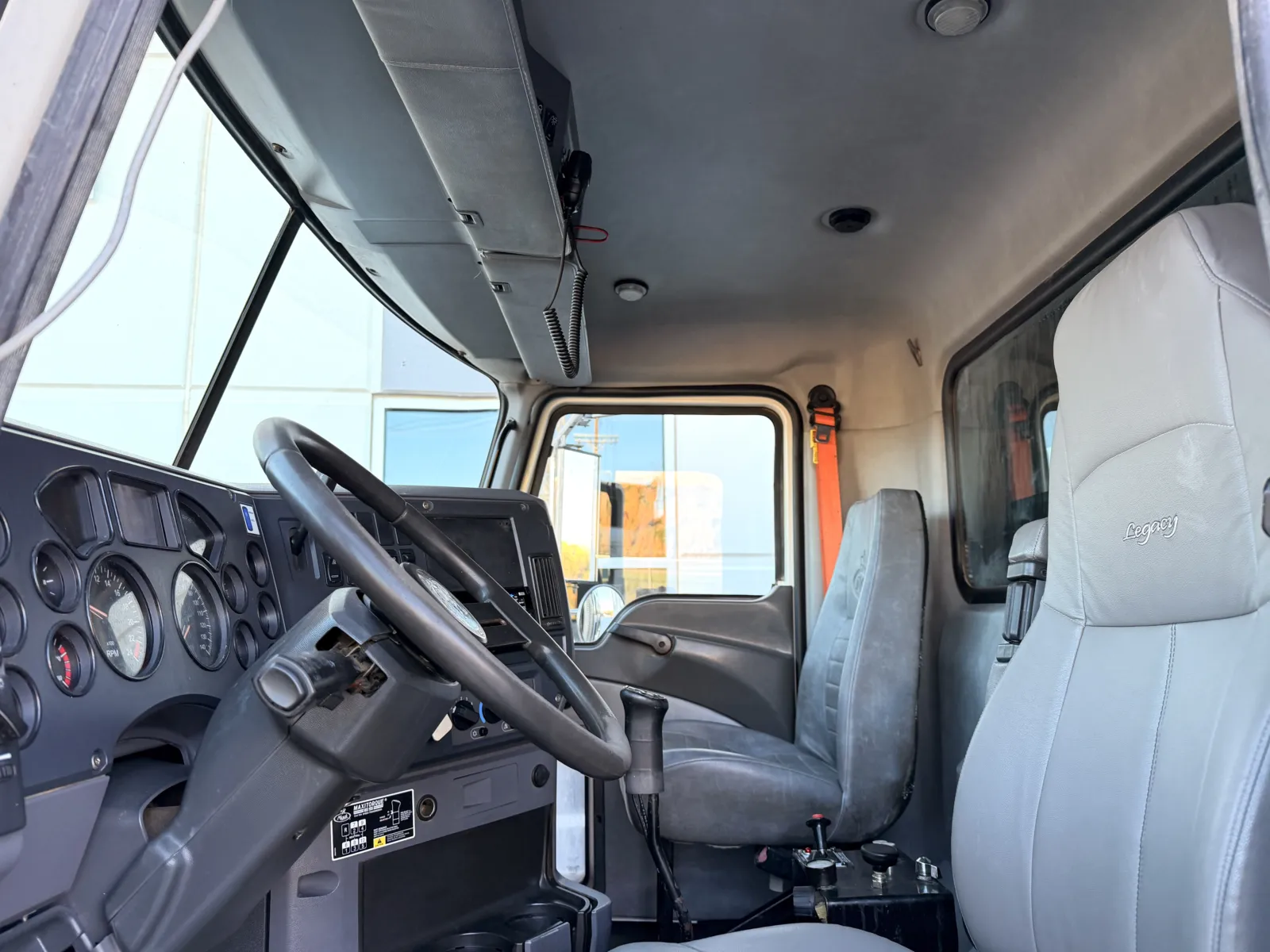 2013 Mack - image 15