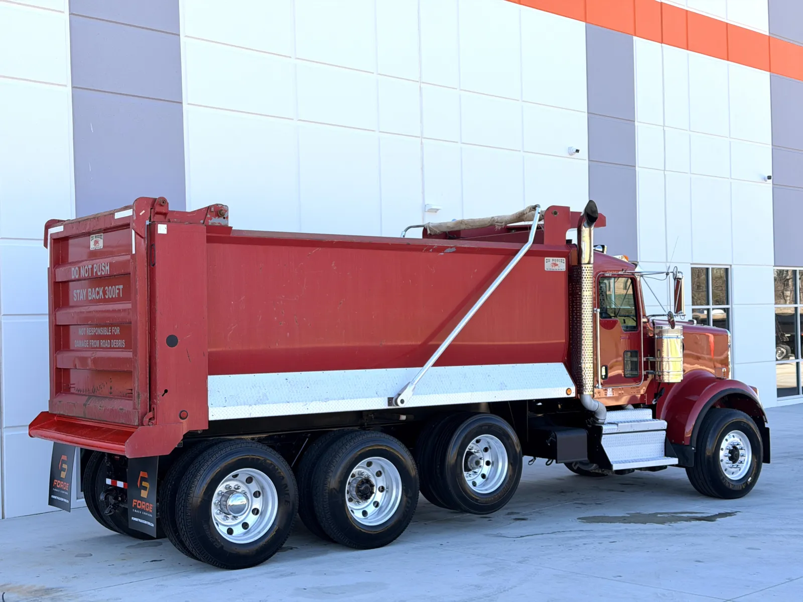 2021 Kenworth W900 - image 6