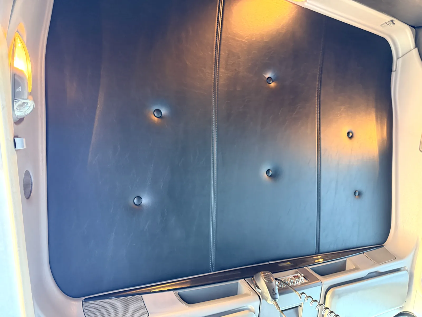 2021 Kenworth W900 - image 22