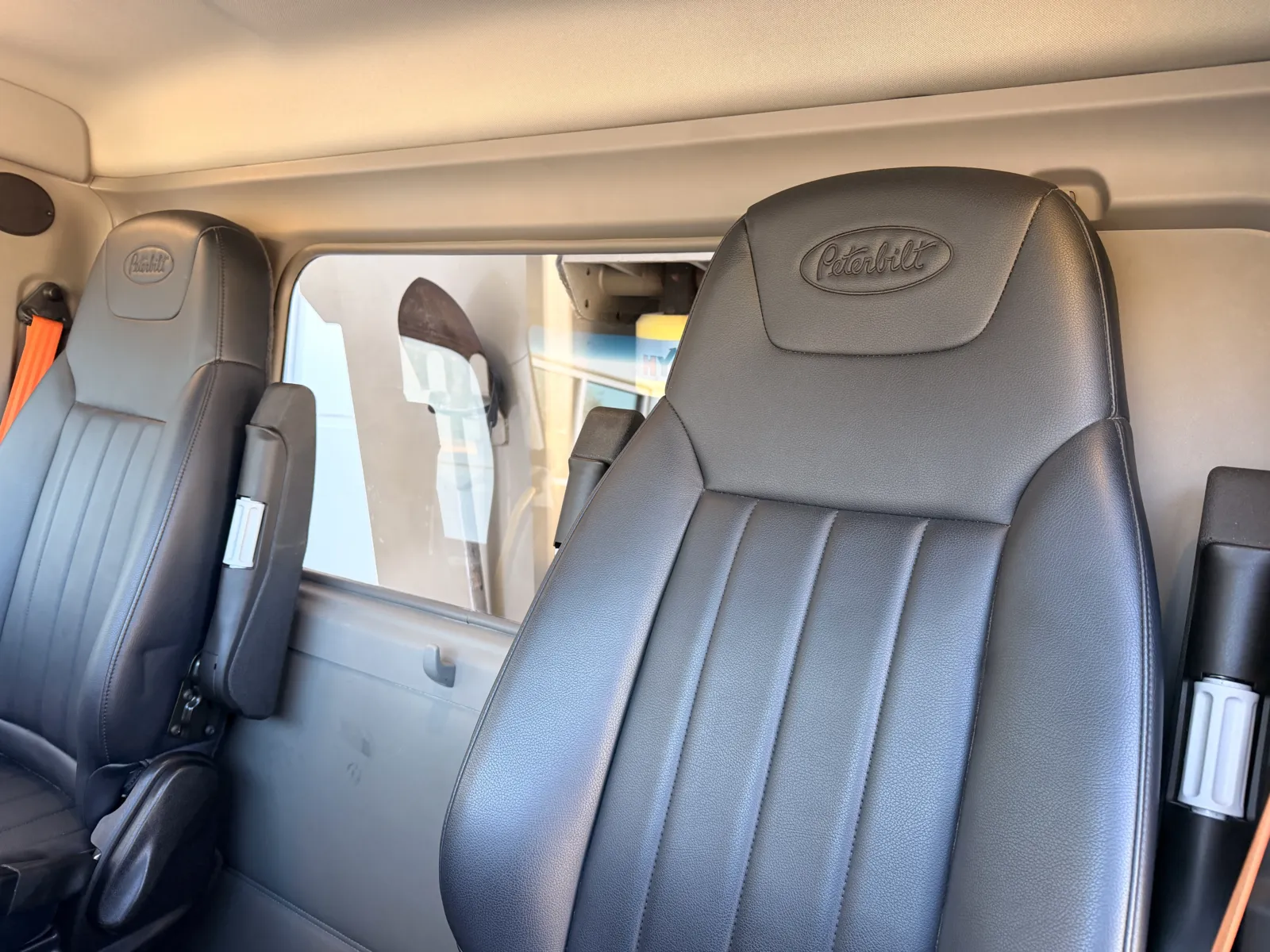 2024 Peterbilt 567 - image 21