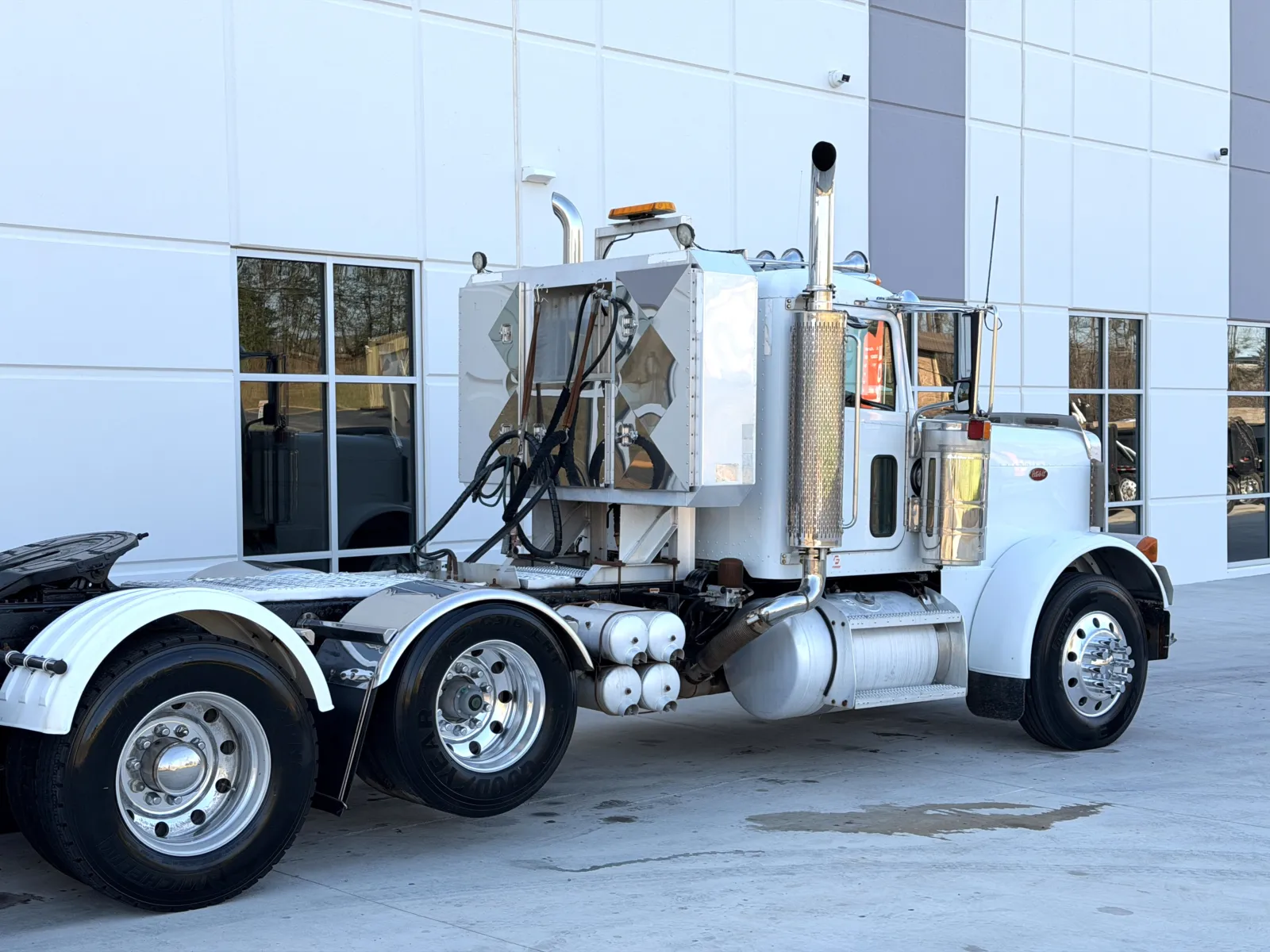 2007 Peterbilt - image 7