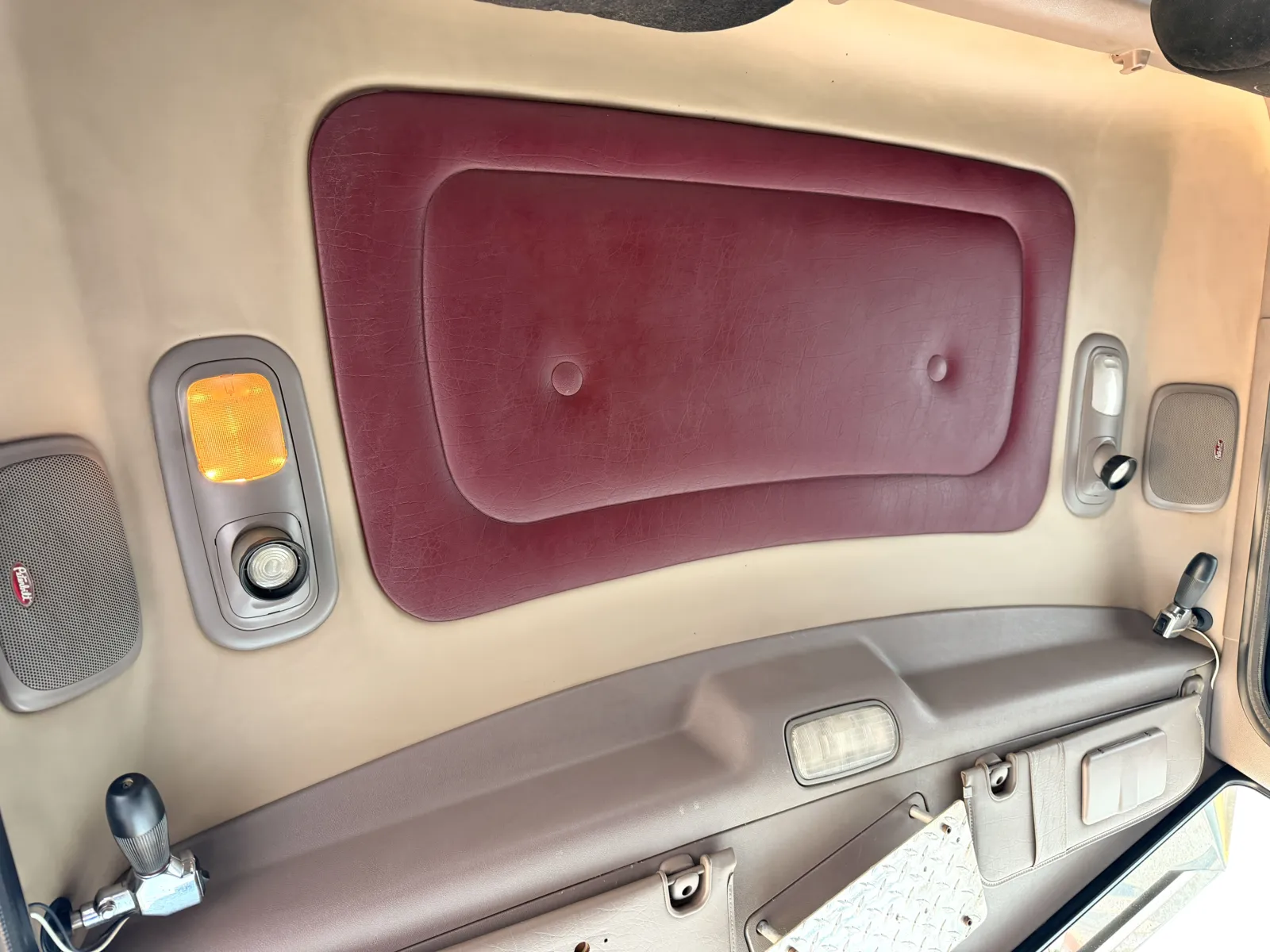 2007 Peterbilt - image 21