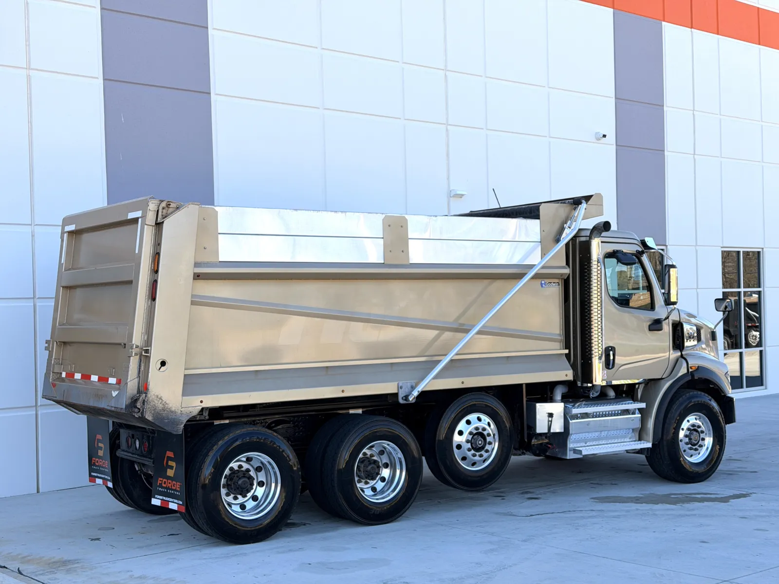 2024 Western Star 47X - image 6