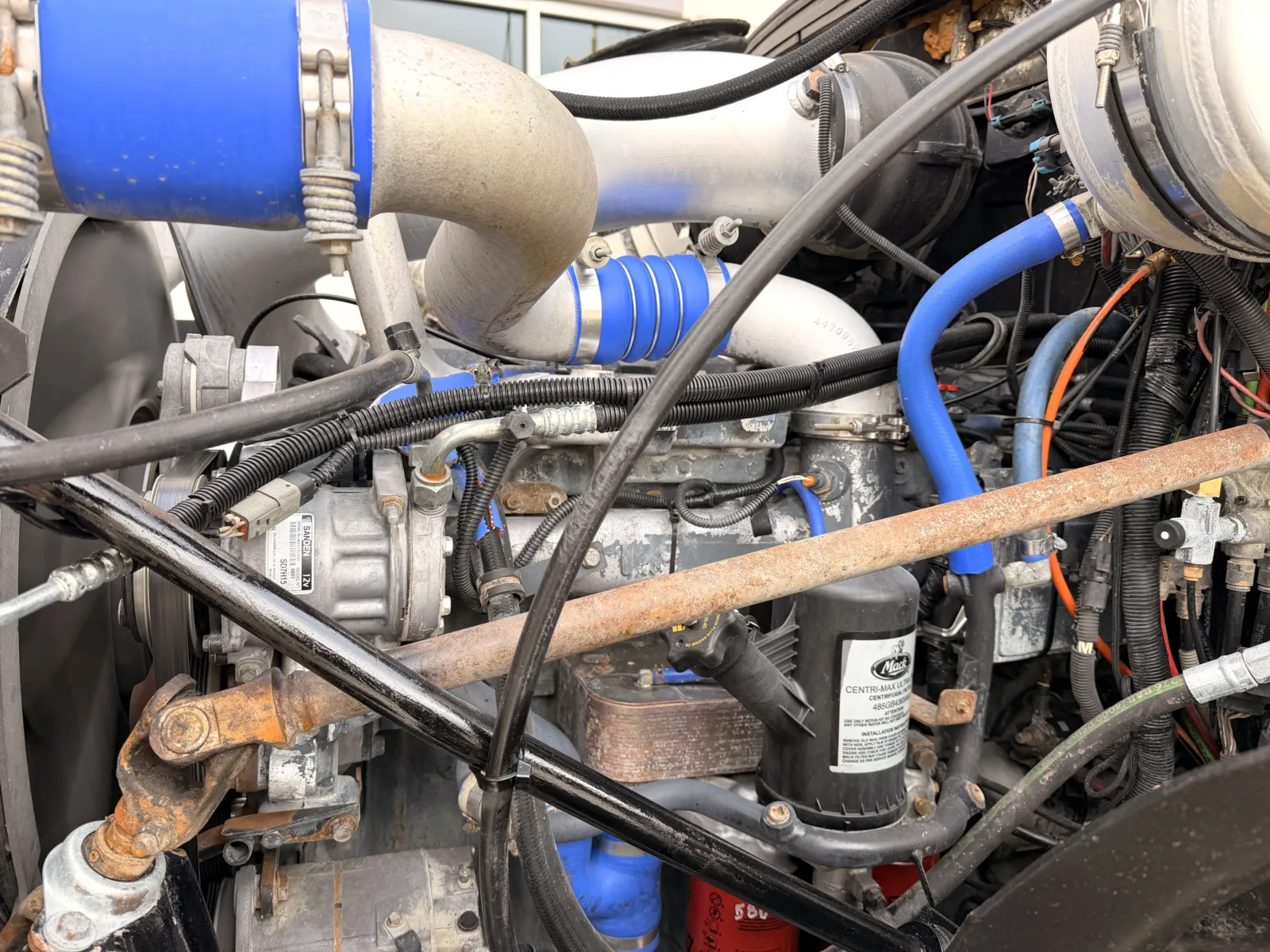 2006 Mack - image 13