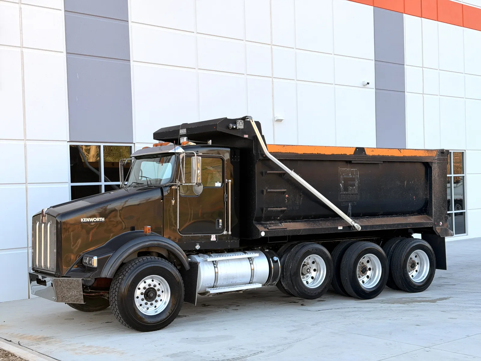 2015 Kenworth T800 - image 3