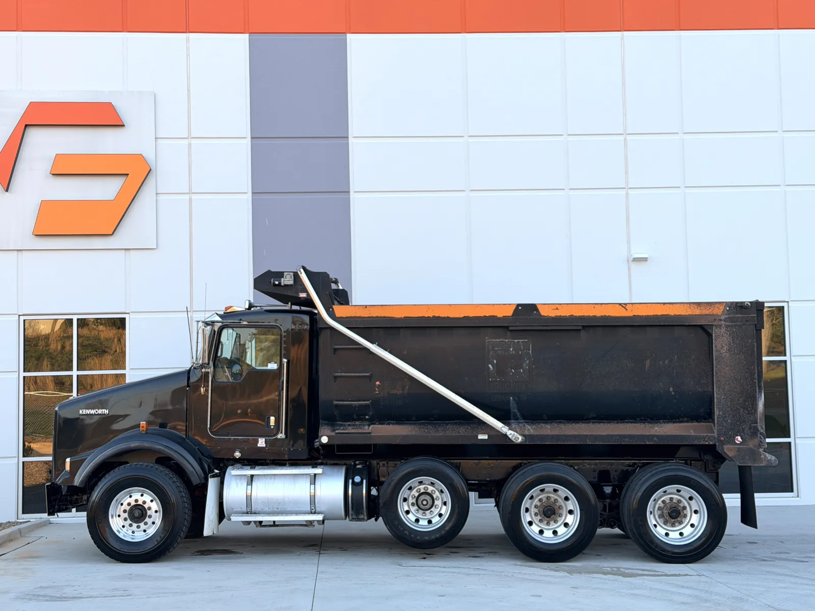 2015 Kenworth T800 - image 5