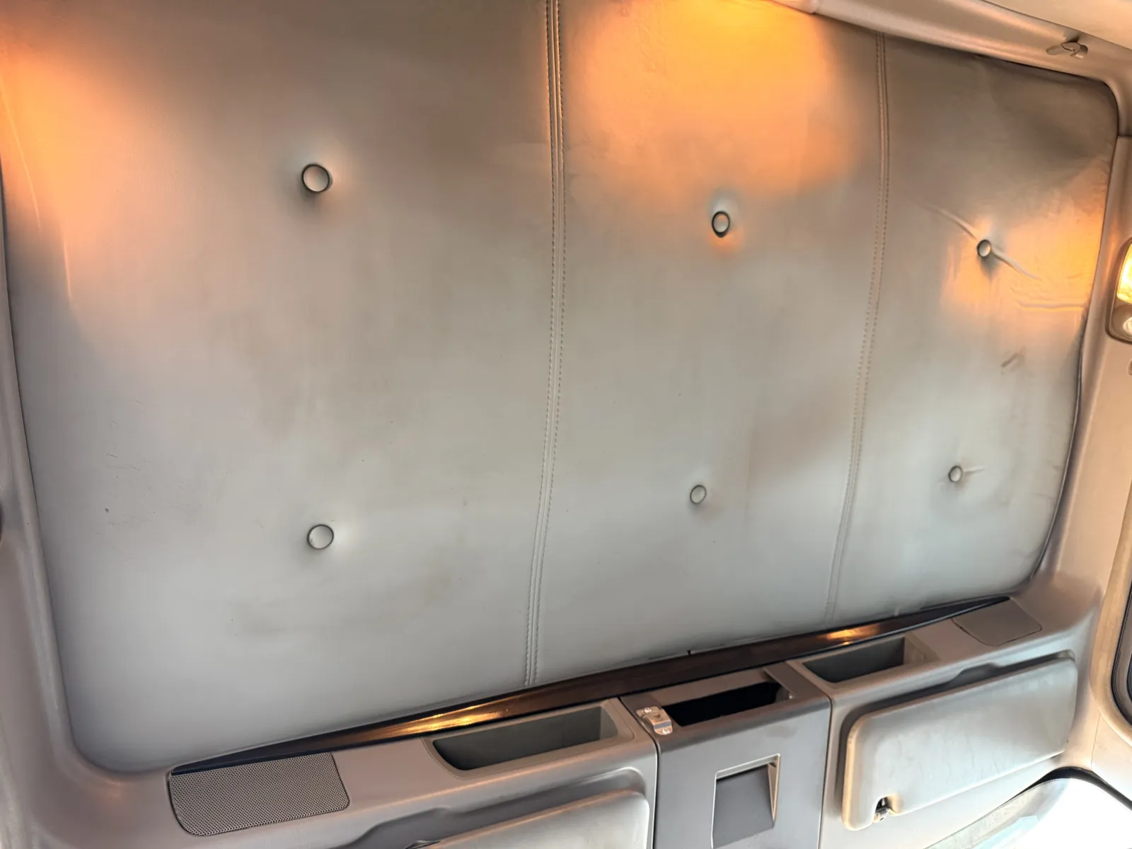 2015 Kenworth T800 - image 22