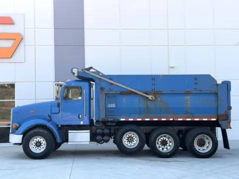 More photos of 2007 PETERBILT 357 at Forge Truck Centers - South Carolina, SC