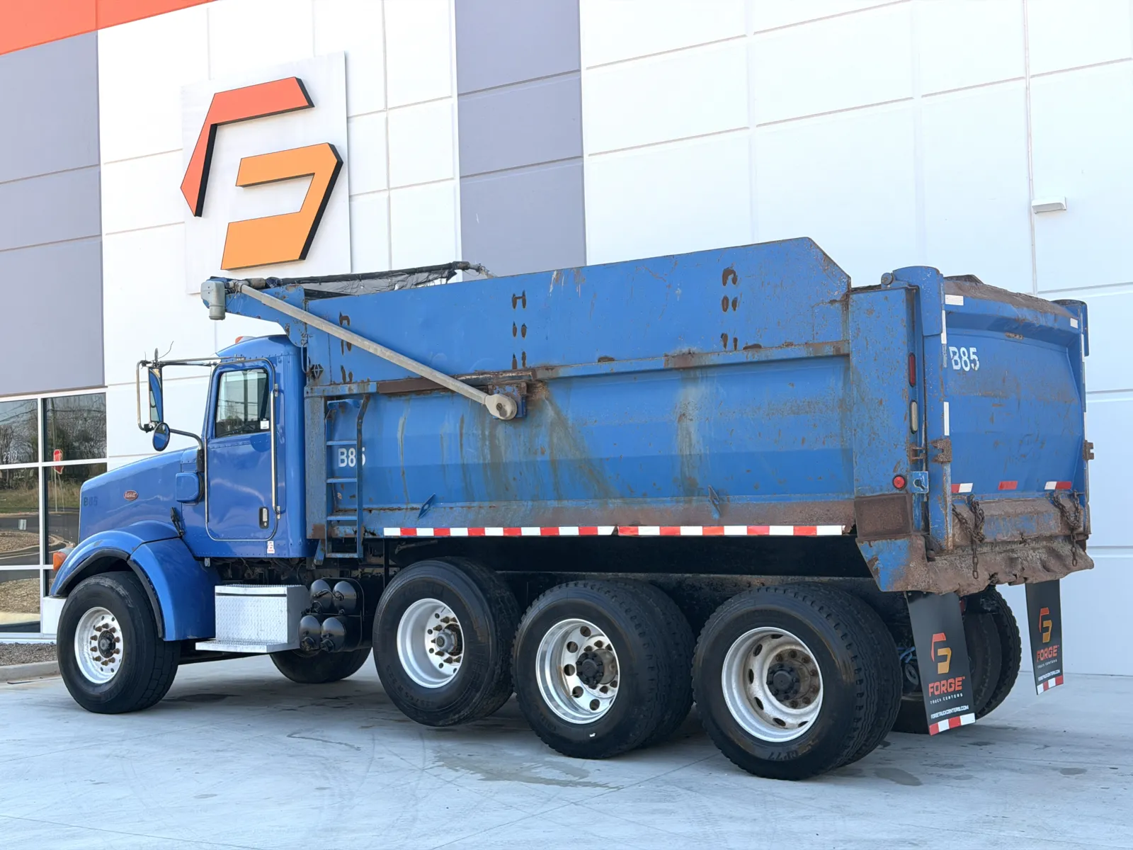 2007 Peterbilt - image 7