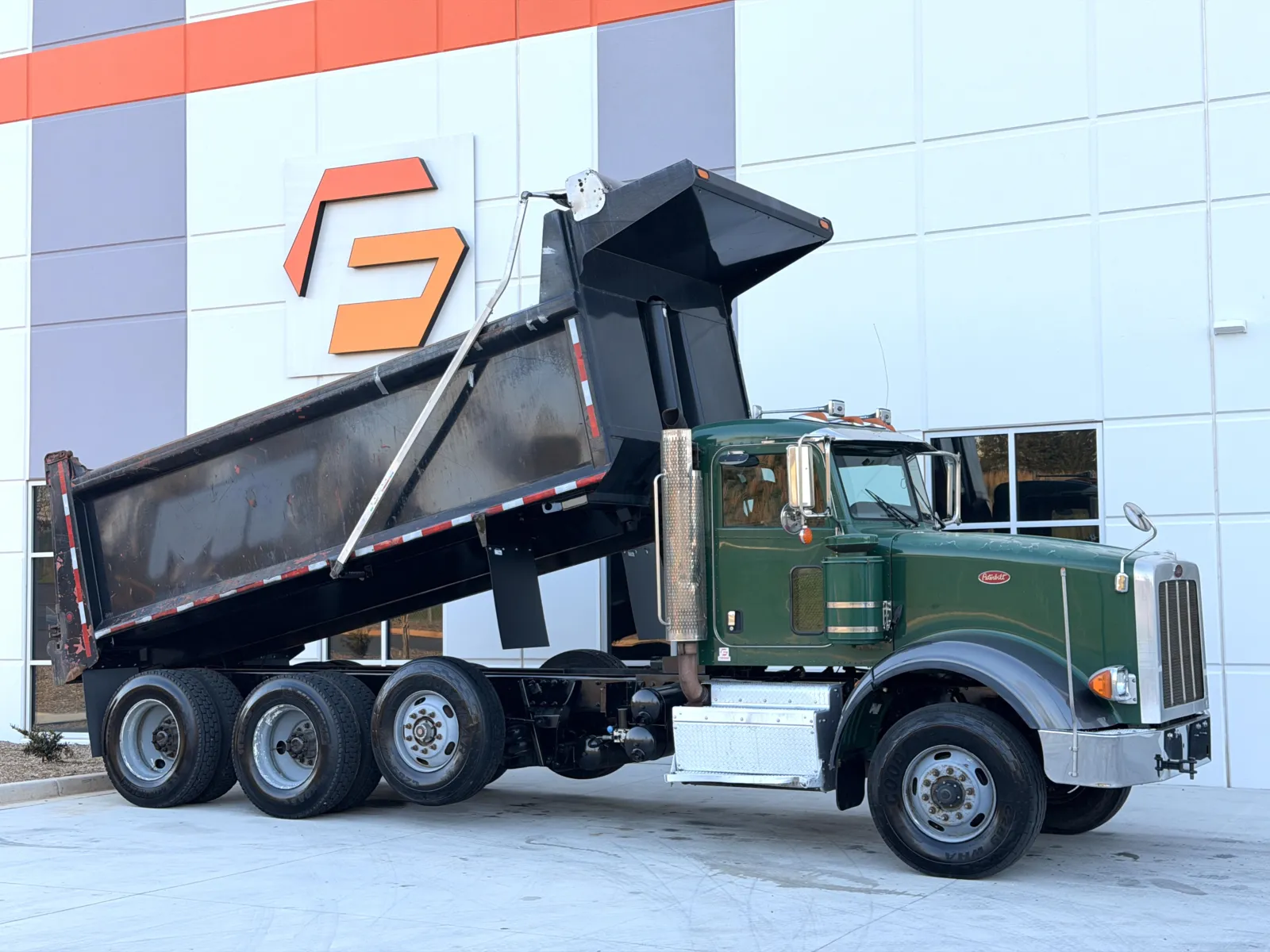 2011 PETERBILT 367 for sale in Greer, SC