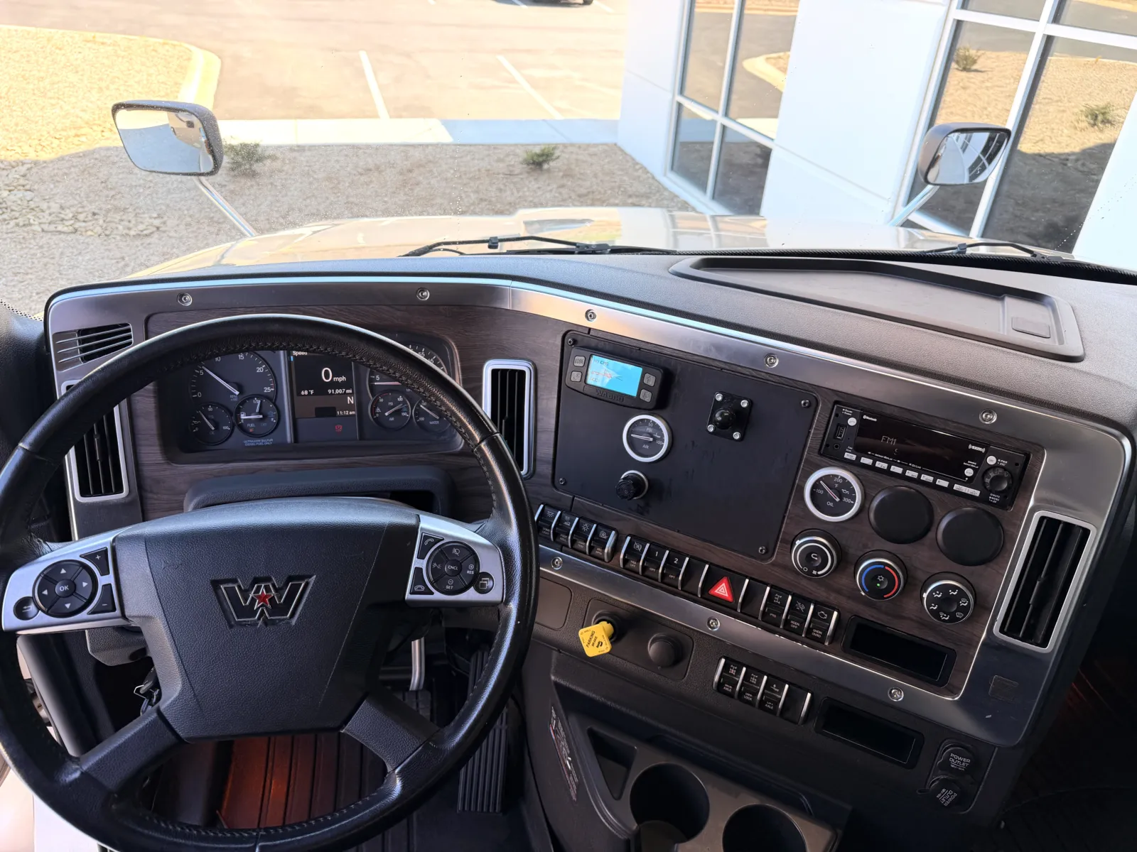 2024 Western Star 4700 - image 17