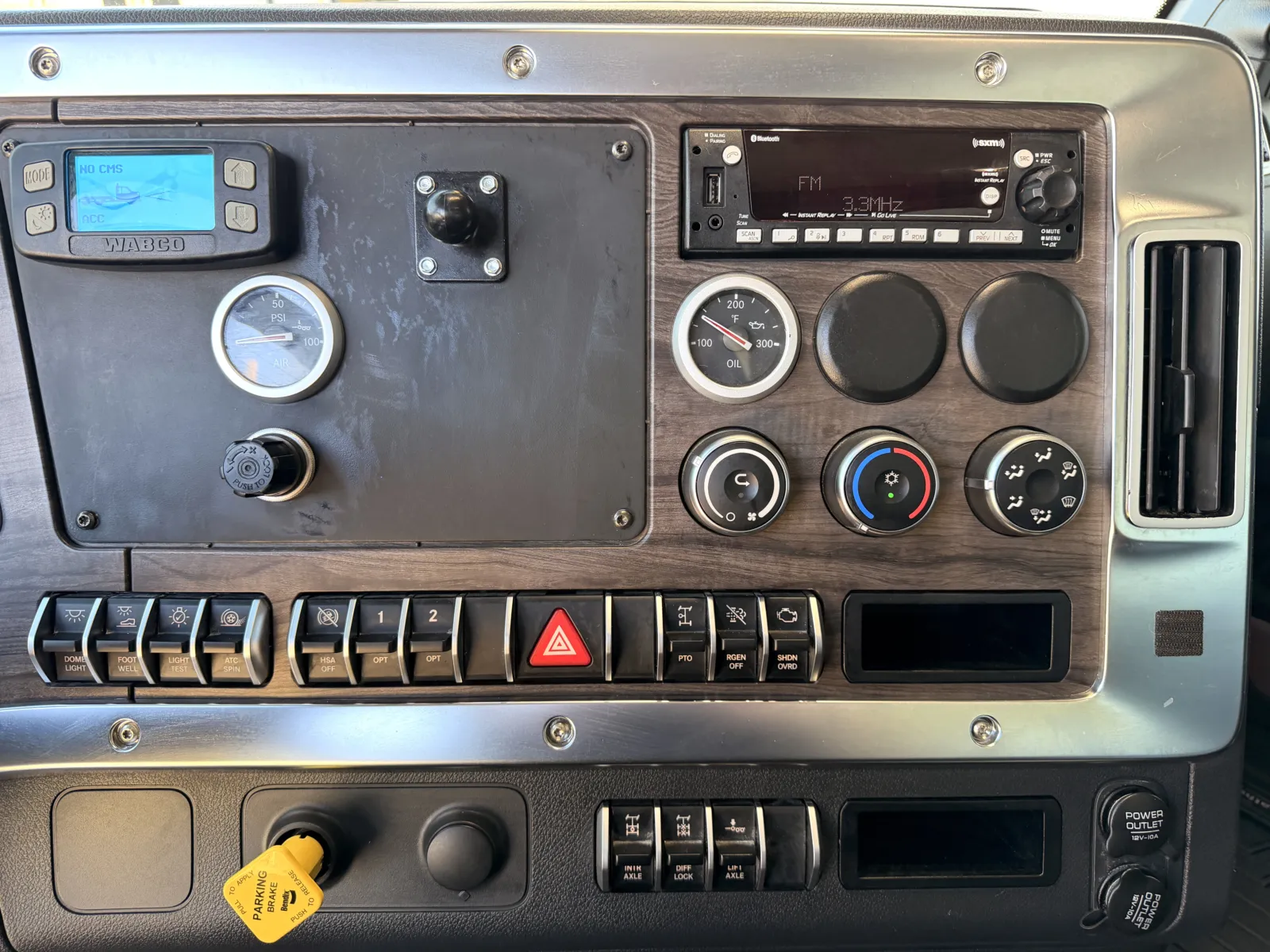 2024 Western Star 4700 - image 19