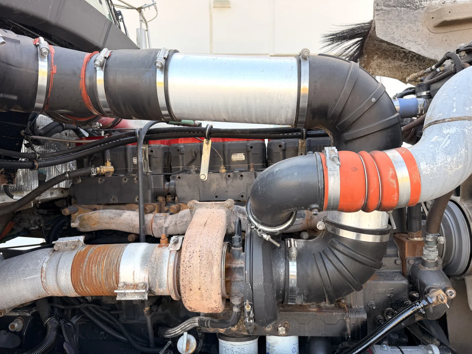 2001 Kenworth W900 - image 14