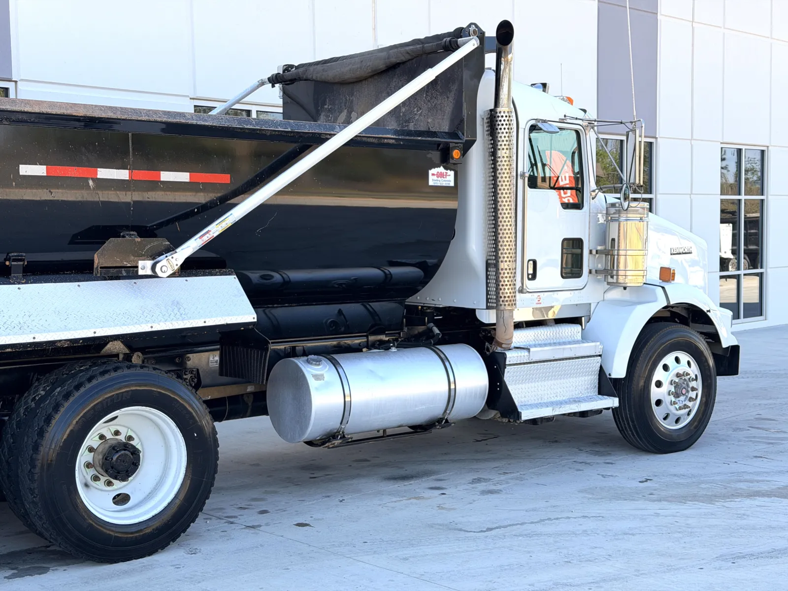 2019 Kenworth T800 - image 8