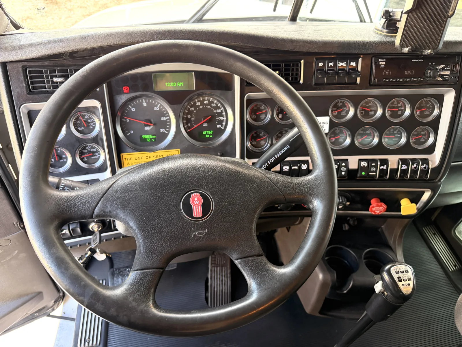 2019 Kenworth T800 - image 17