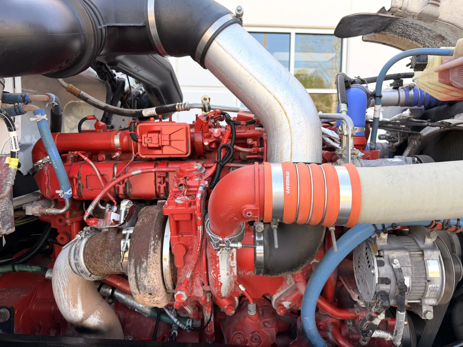 2016 Peterbilt - image 13