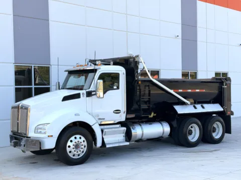 Another view of 2020 KENWORTH T880 for sale in Greer, SC at Forge Truck Centers - South Carolina
