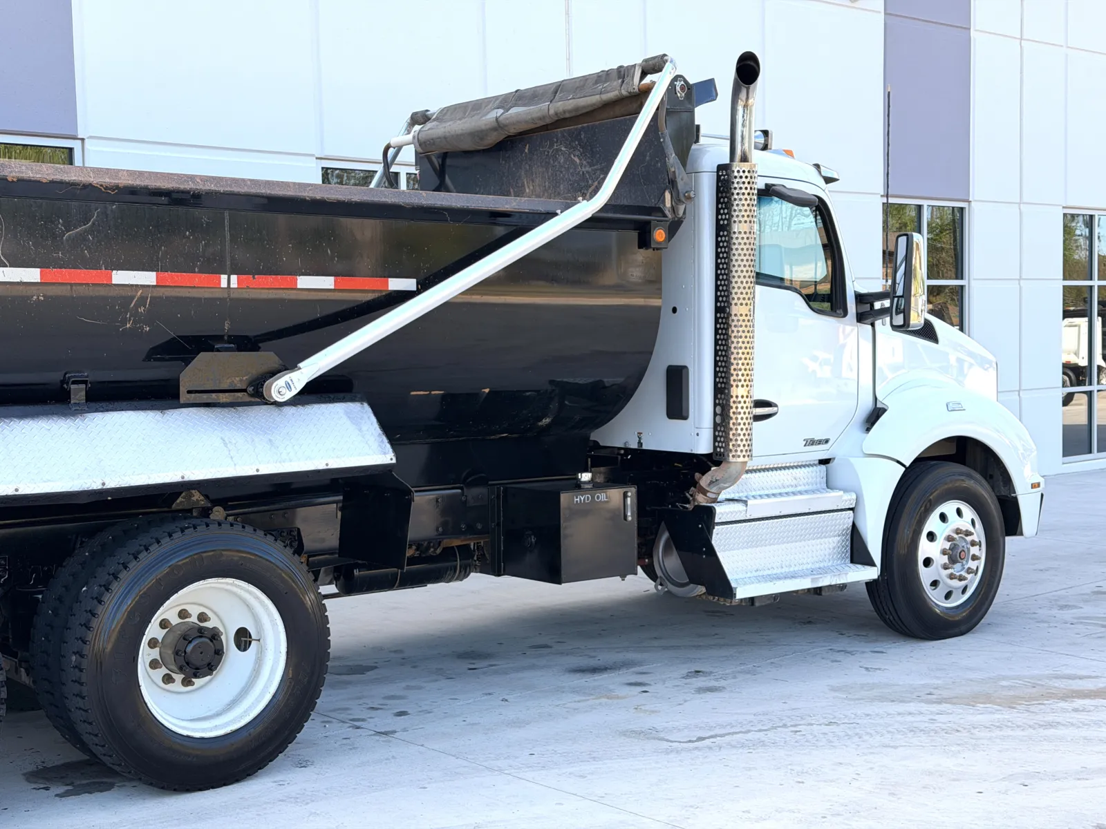 2020 Kenworth T880 - image 8