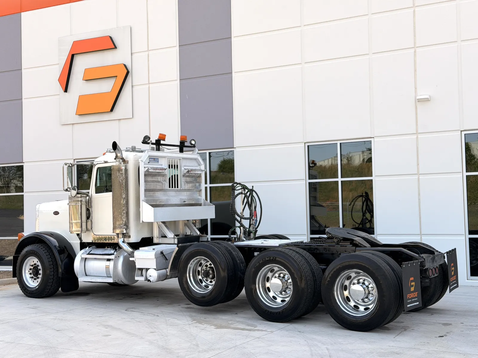 2006 Peterbilt - image 6
