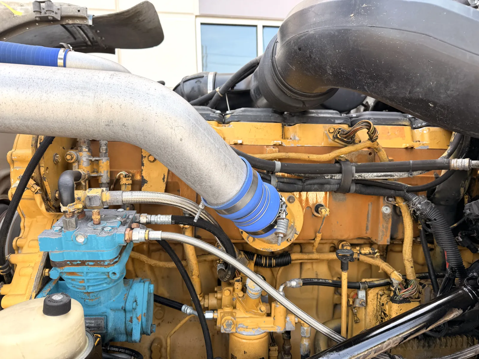 2006 Peterbilt - image 12