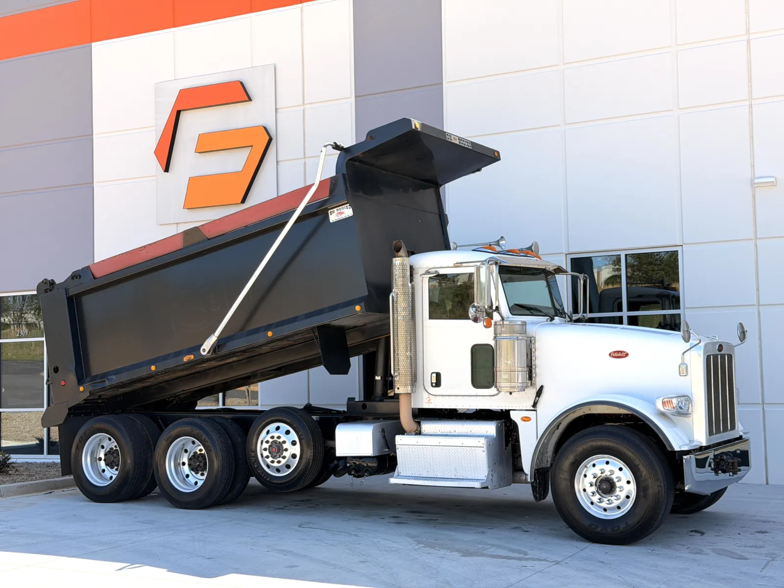 2016 PETERBILT 367 for sale in Greer, SC