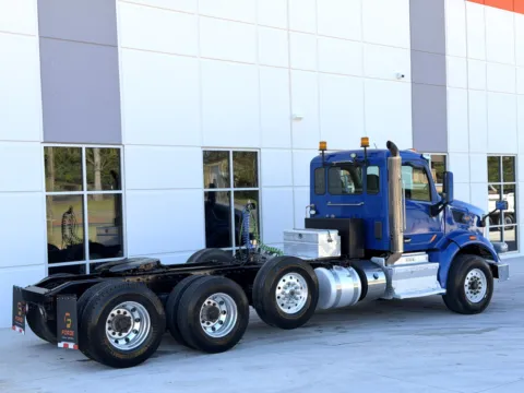 More photos of 2016 PETERBILT 567 at Forge Truck Centers - South Carolina, SC