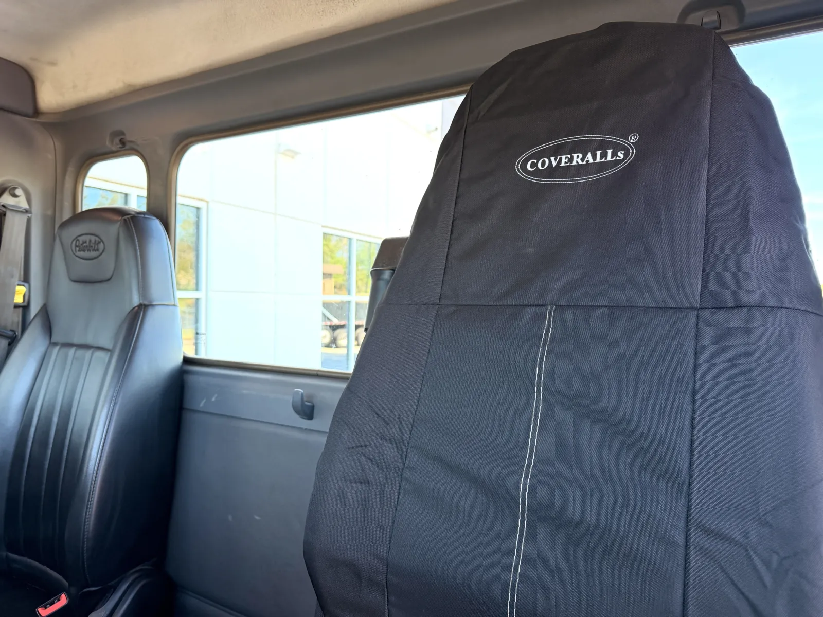 2016 Peterbilt 567 - image 20