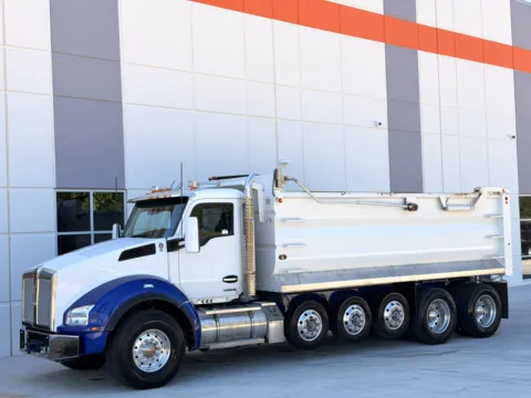 Another view of 2023 KENWORTH T880 for sale in Greer, SC at Forge Truck Centers - South Carolina